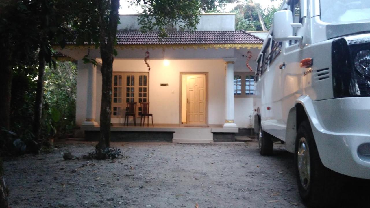 Bed and Breakfast Leeland Munnar Esterno foto